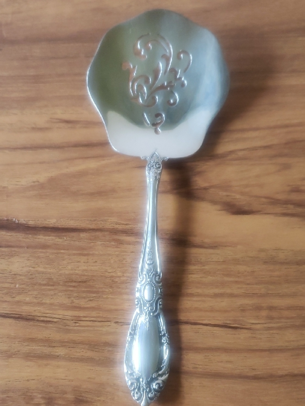 Vintage Towle Sterling Silver, King RIchard Pattern, Tomato Server